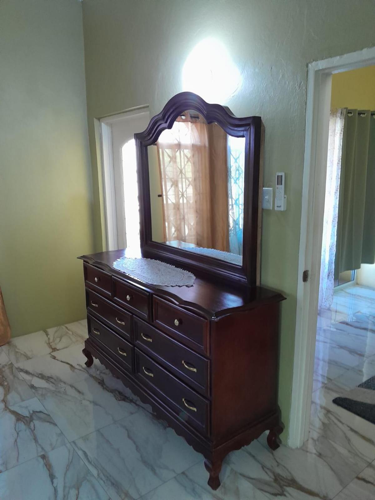 Jamaica Oasis Suite Portmore Esterno foto
